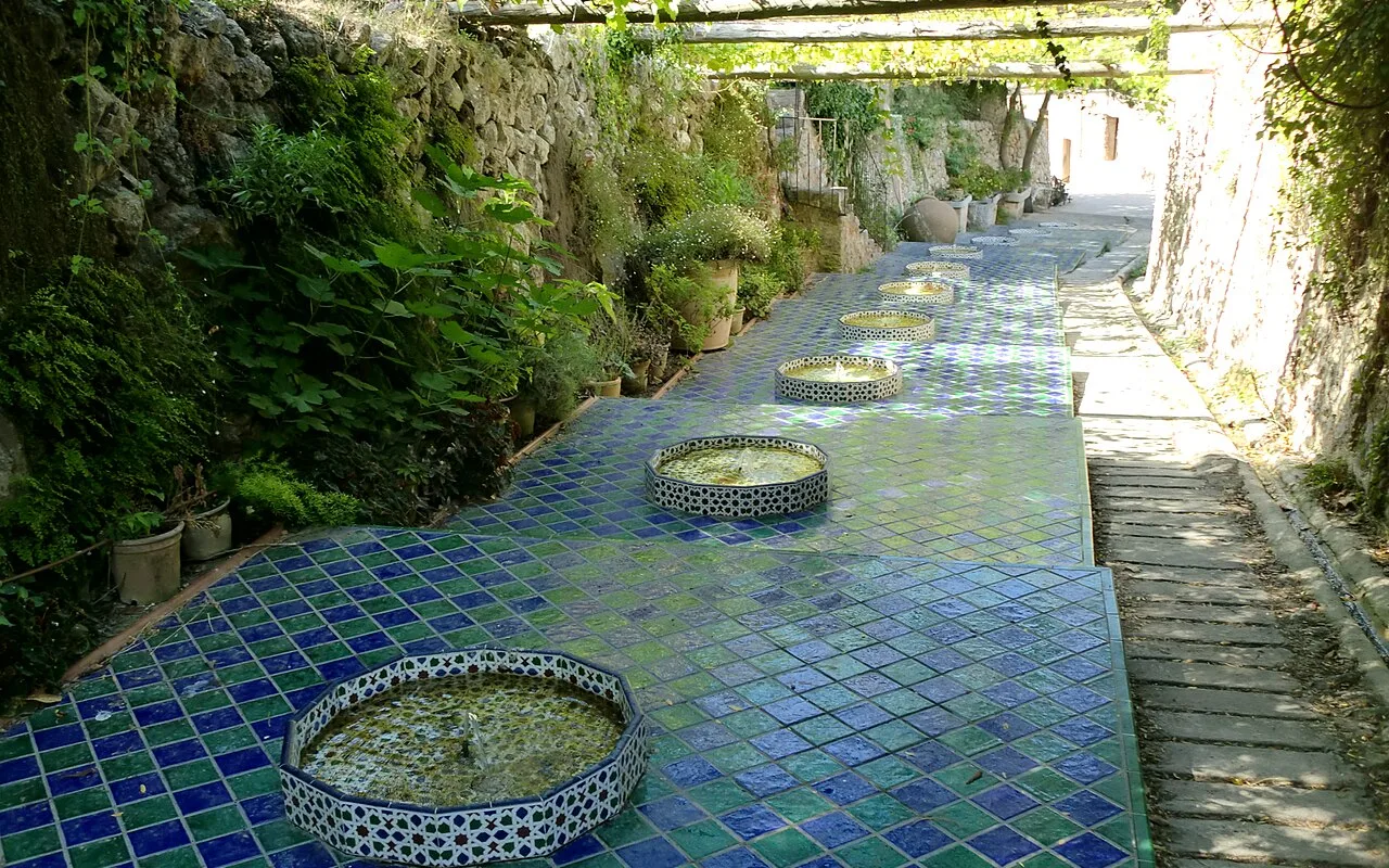 The tiled cascade running down the hillside at La Granja